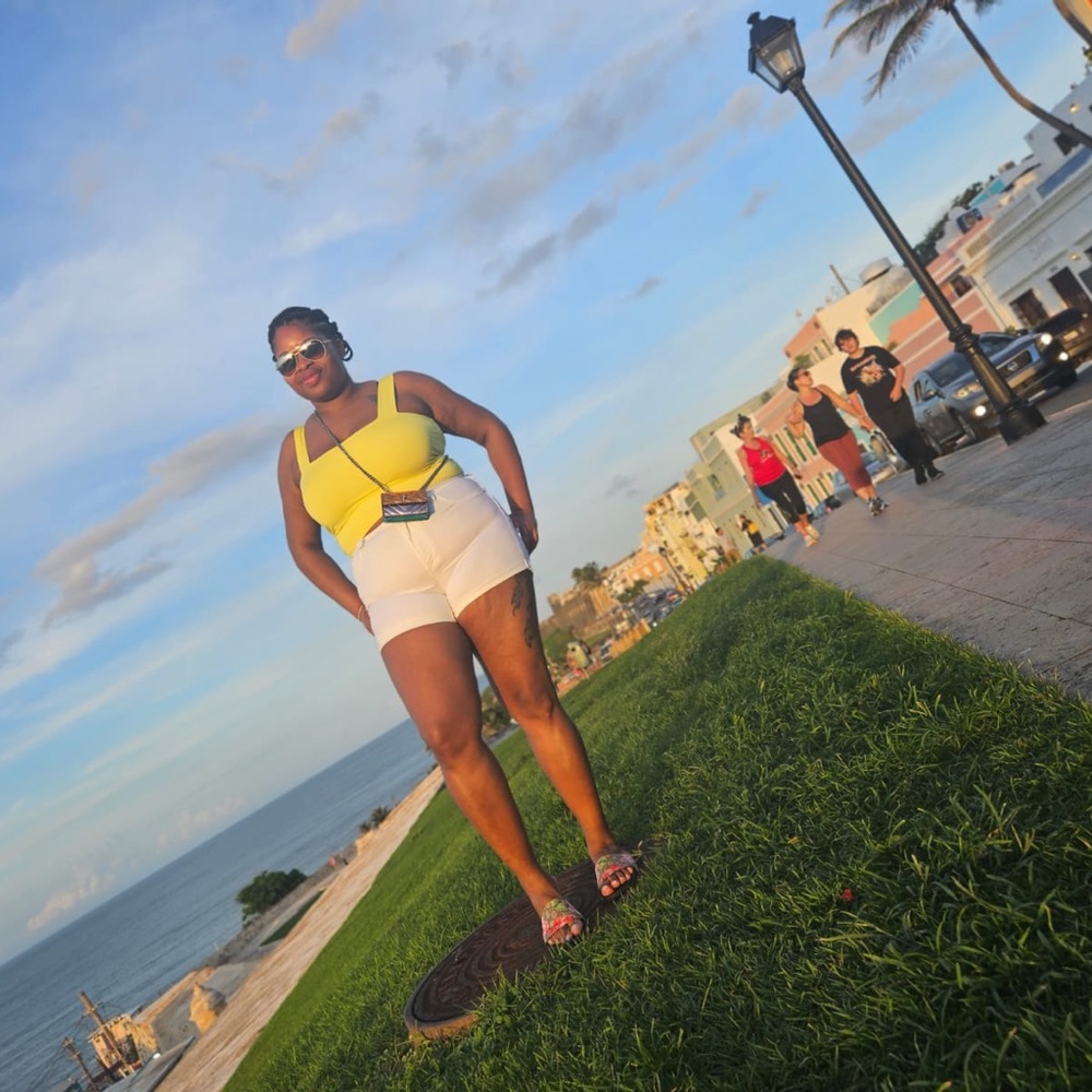 Meet your Posher, Sinead